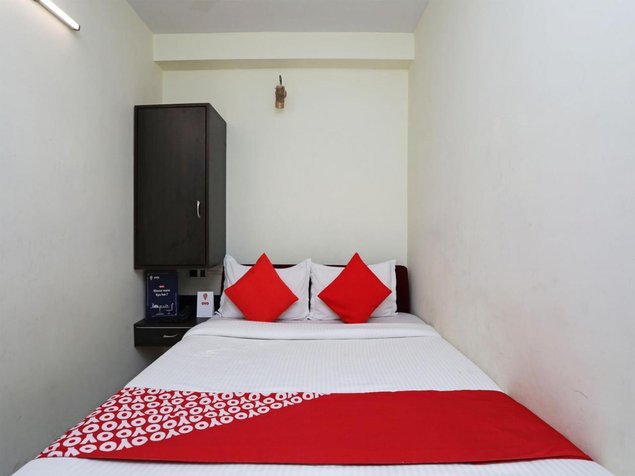 Oyo 13906 Vinita Inn Santragachi Dış mekan fotoğraf